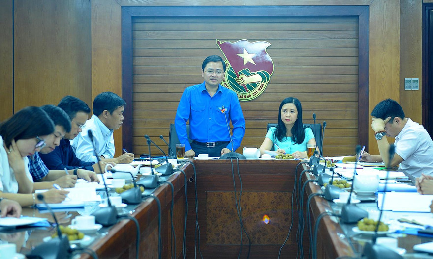 Bí thư thường trực T.Ư Đoàn Nguyễn Anh Tuấn phát biểu tại hội nghị