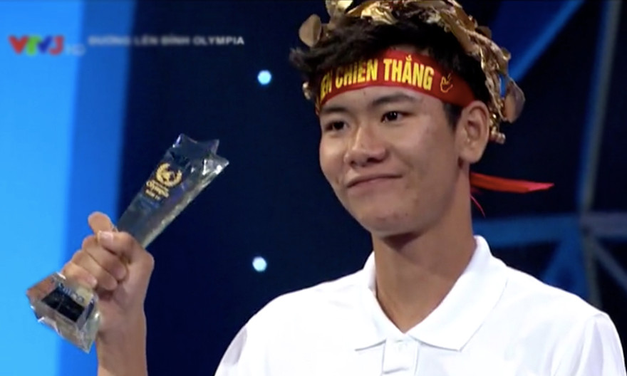 Thí sinh dẫn đầu cuộc đua Đường lên đỉnh Olympia chơi hết mình và cái kết