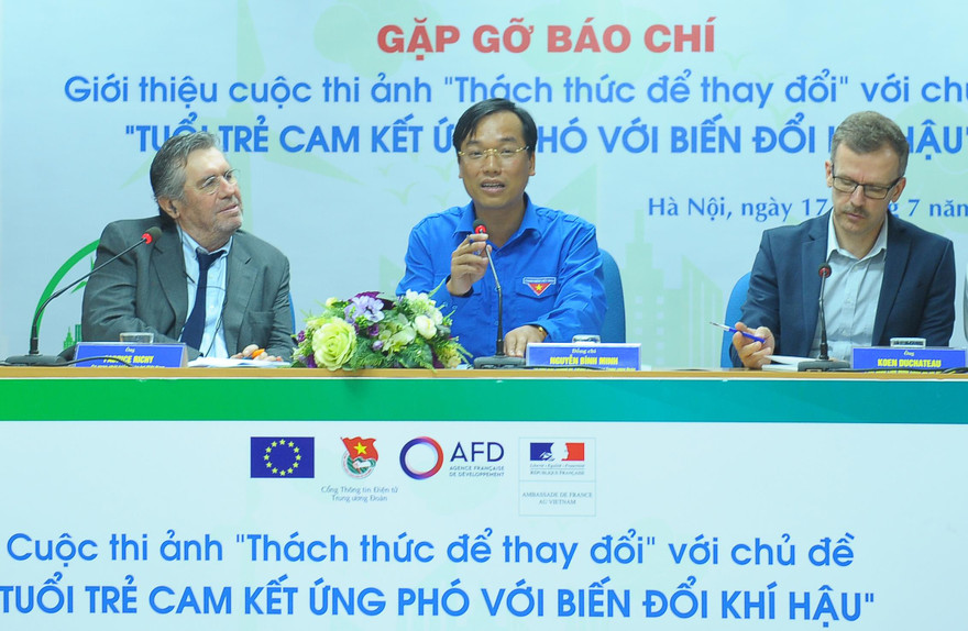 Cơ hội rinh xe đạp tre với cuộc thi ảnh 'Thách thức để thay đổi'