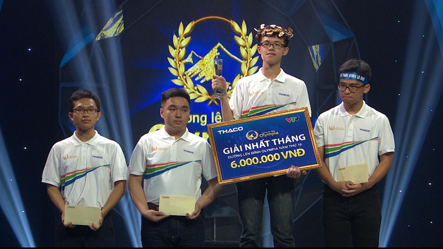 Kẻ ngược dòng xuất sắc, người 220 điểm vẫn xếp cuối Đường lên đỉnh Olympia