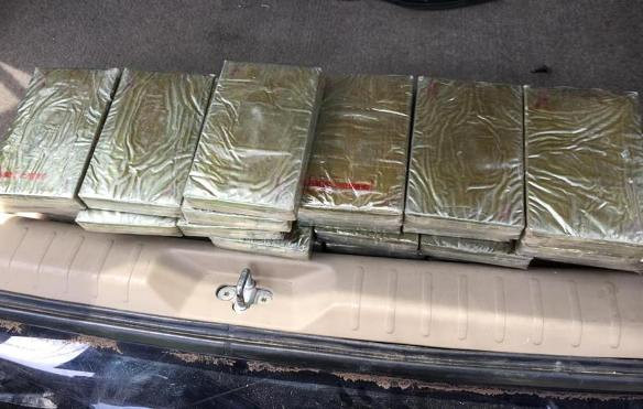 Đối tượng vận chuyển ma túy với tiền công 50 triệu đồng.