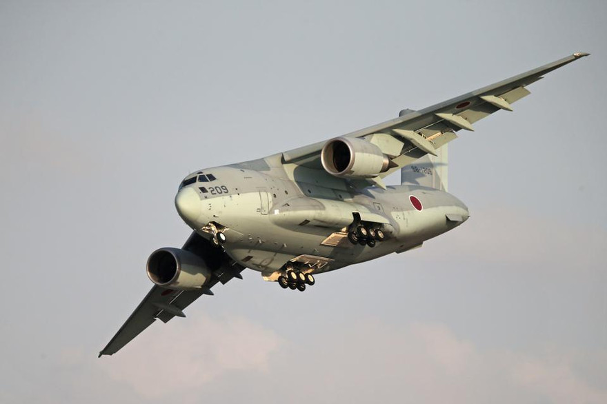 Máy bay vận tải quân sự C-2 Kawasaki của Nhật Bản