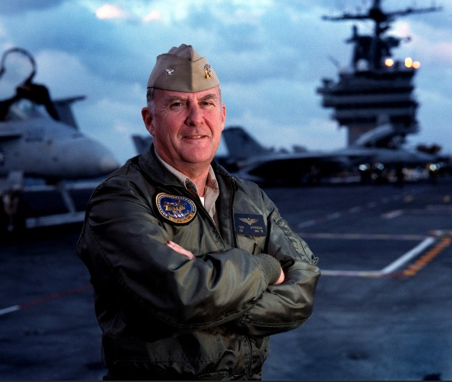 Công ty dữ liệu Trung Quốc có nhiều thông tin về các hạm trưởng tàu sân bay Mỹ