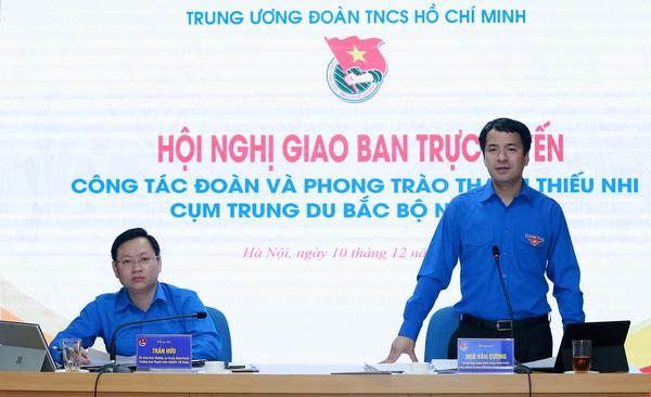 Anh Ngô Văn Cương - Bí thư T.Ư Đoàn phát biểu tại hội nghị. Ảnh: Vương Anh