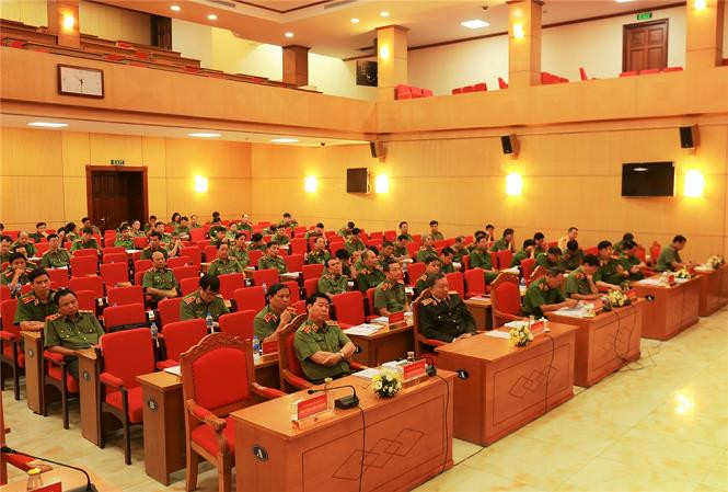 Hội nghị trực tuyến tại điểm cầu Hà Nội.