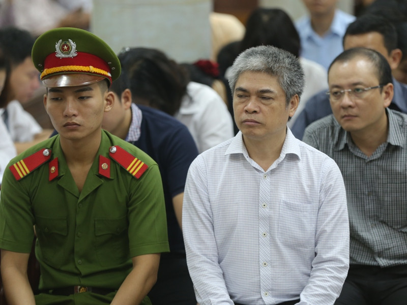 Bị cáo Sơn từng giữ chức tổng giám đốc OceanBank trước khi chuyển về PVN công tác.