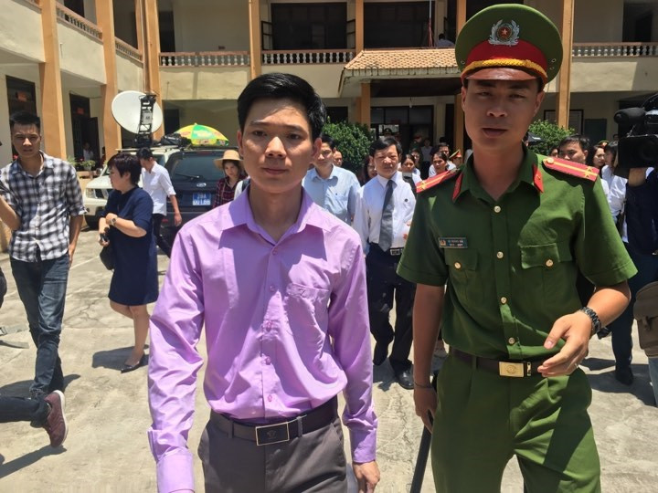 Bị cáo Hoàng Công Lương.