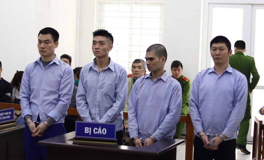 Các bị cáo tại tòa.