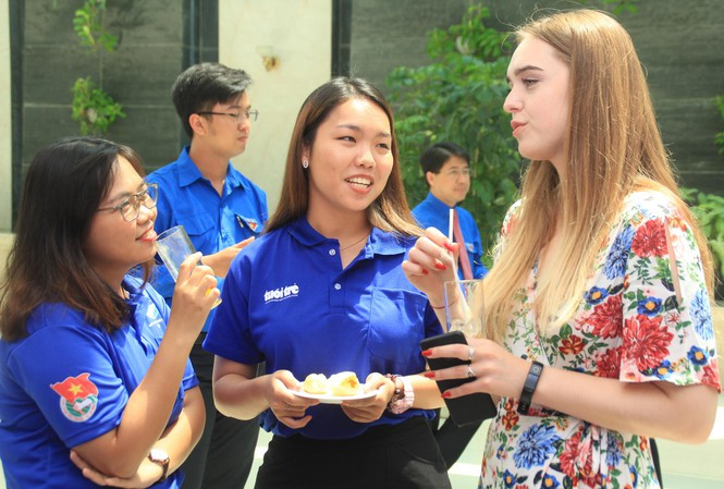 Đại biểu thanh niên Việt Nam - LB Nga trao đổi trong Diễn đàn tại Việt Nam dịp tháng 7/2019. Ảnh: Ngô Tùng