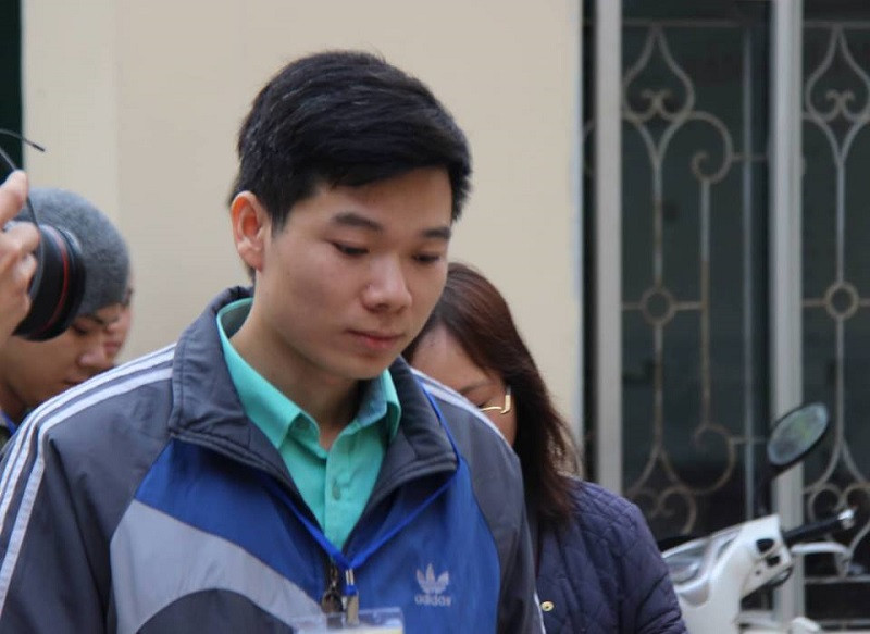 Bị cáo Hoàng Công Lương tại tòa sáng 14/1.