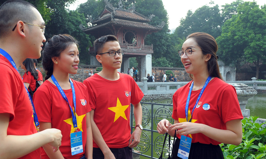 Nữ nghiên cứu sinh giữ 'cái đầu lạnh, trái tim nóng và bàn tay sạch'