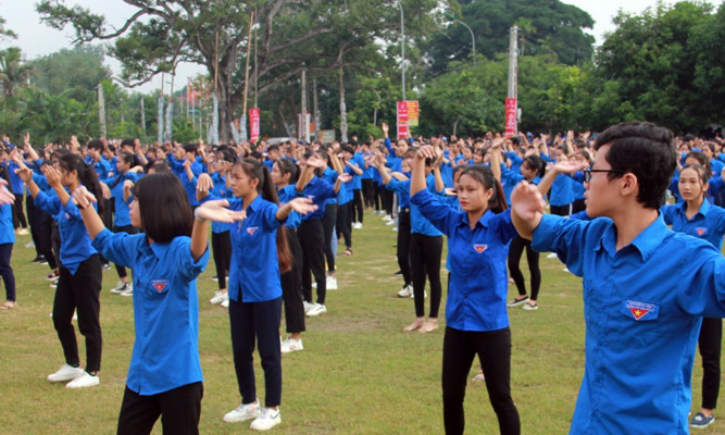 Nhiều hoạt động Tôi yêu Tổ quốc tôi trên quê hương Bác Hồ