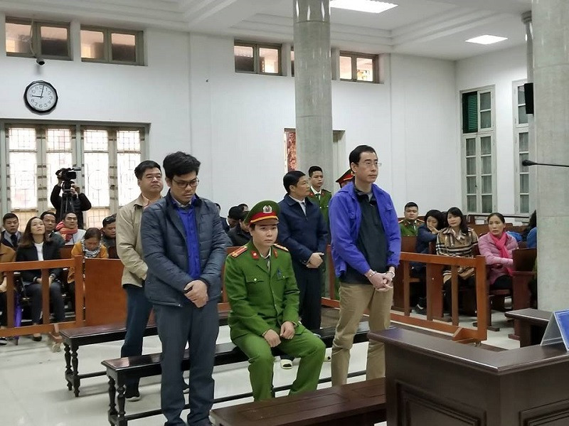 Các bị cáo tại tòa.