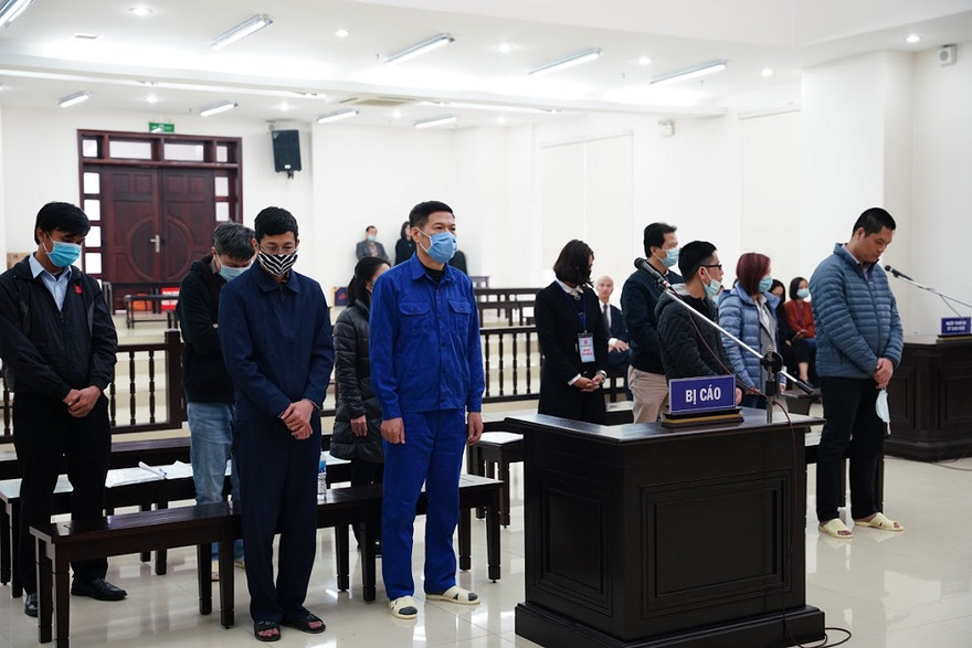 Các bị cáo tại tòa.