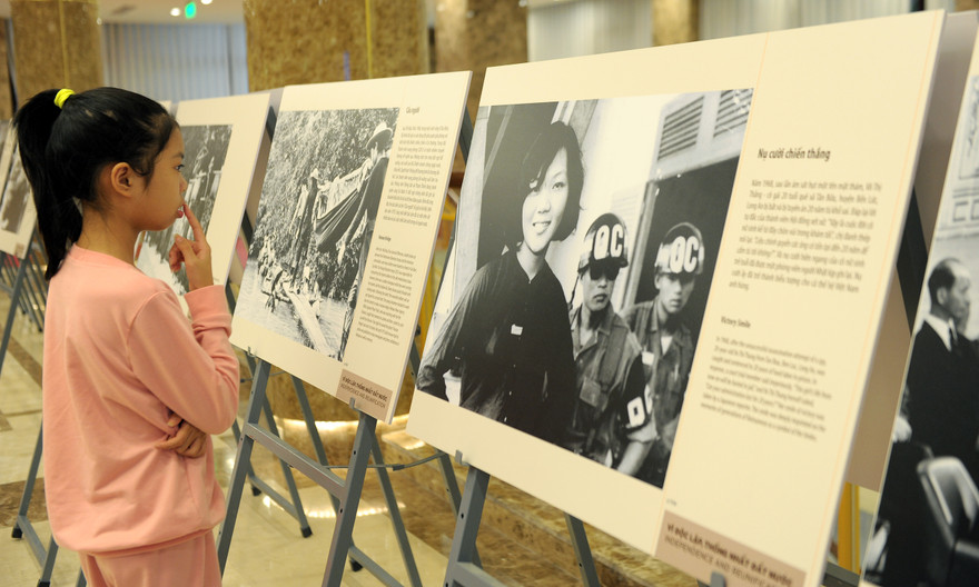 Khoảnh khắc phụ nữ Việt Nam từ 'bông hồng thép' đến 'cô gái vàng'