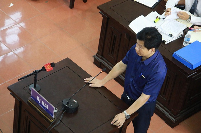 Ông Đỗ Đình Vận tại tòa.