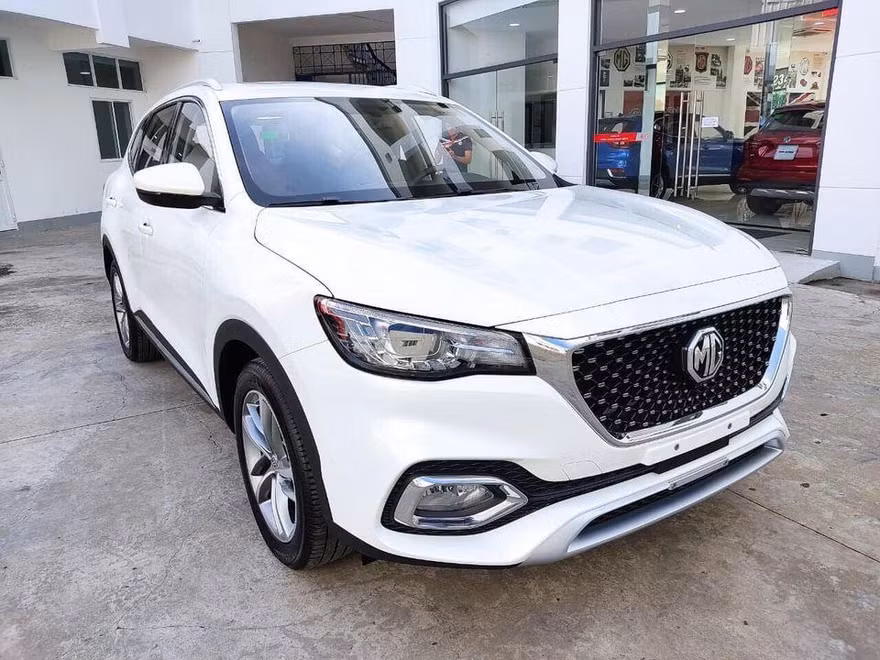 MG xác nhận xe HS nhập khẩu lỗi cảm biến điểm mù