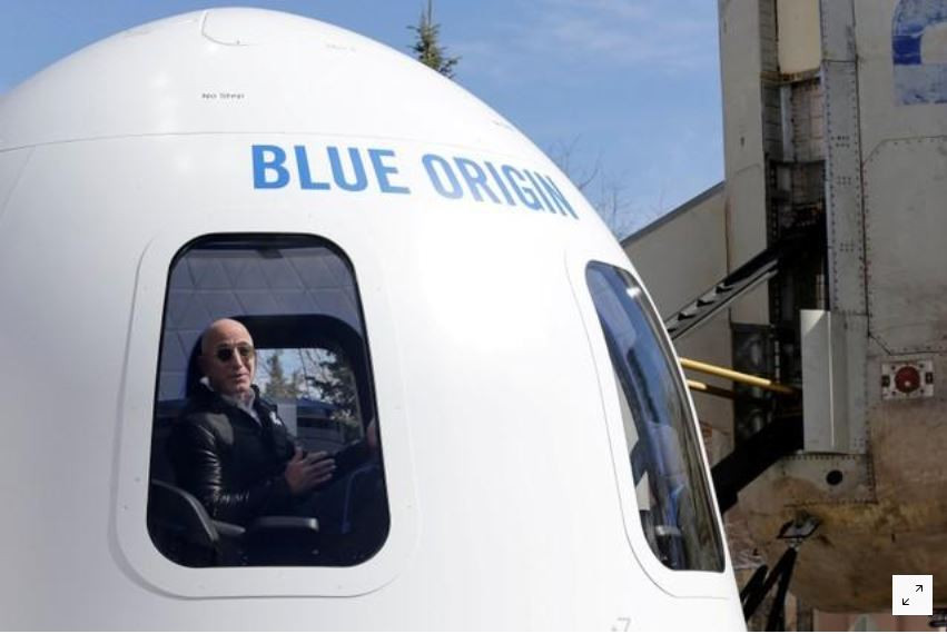 Muốn bay vào vũ trụ, chi ít nhất 200.000 USD cho ông chủ Amazon