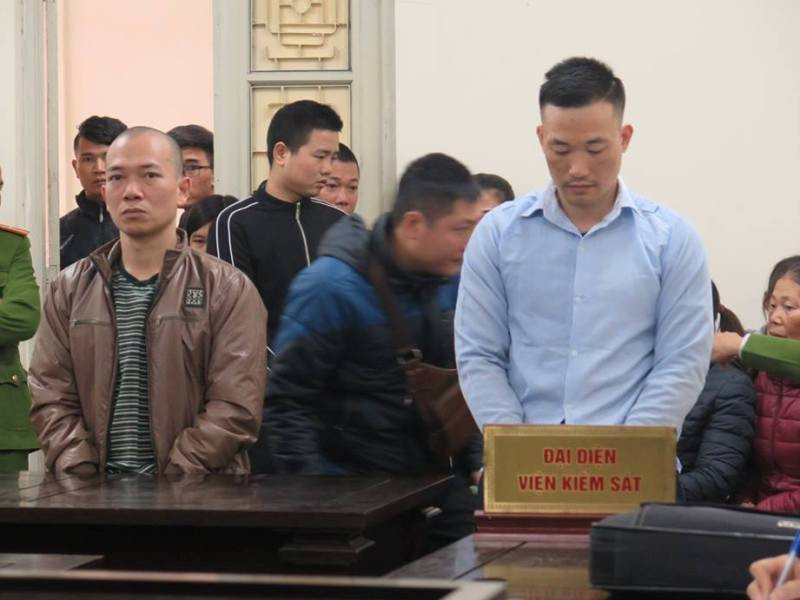 Các bị cáo tại tòa.