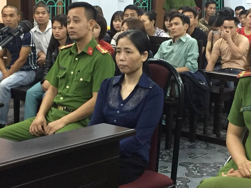 Bị cáo Hoàng Thị Hiền tại tòa.