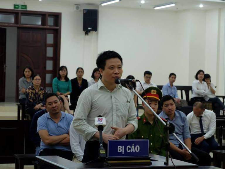 Bị cáo Hà Văn Thắm - nguyên Chủ tịch OceanBank tại Tòa án cấp cao.