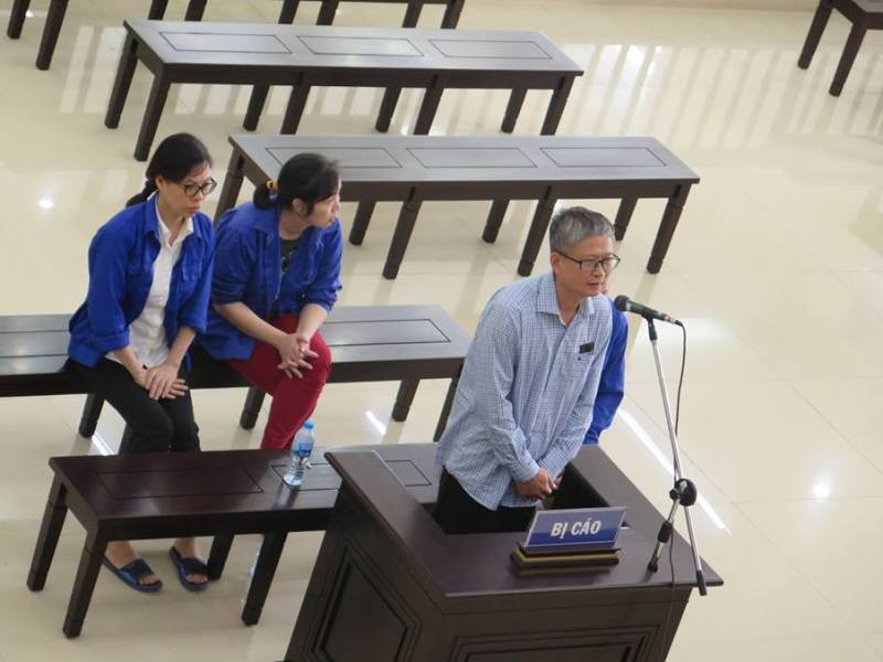 Các bị cáo tại tòa phúc thẩm.