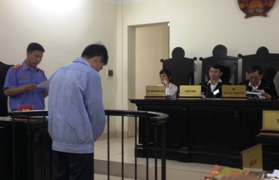 Phiên tòa xét xử Lý Văn Hà.