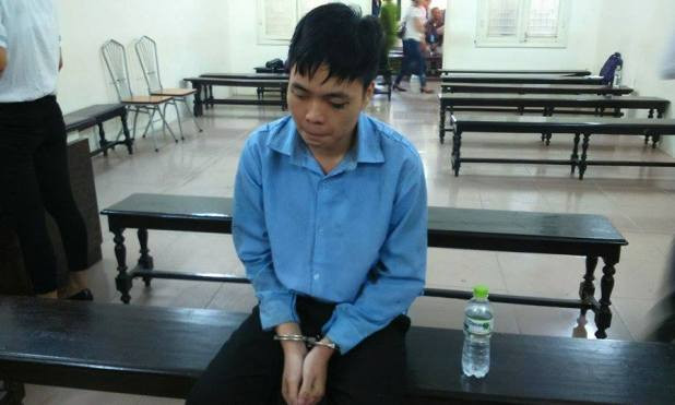 Hà Văn Đạo tại phiên toà.