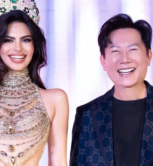 Ông Nawat bị phản ứng khi tới Ấn Độ