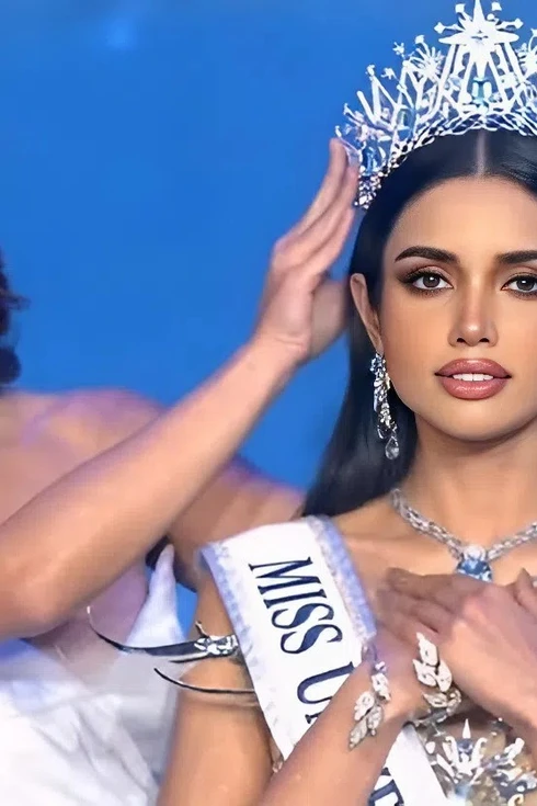 Phát ngôn gây tranh cãi của giám khảo Hoa hậu Hoàn vũ