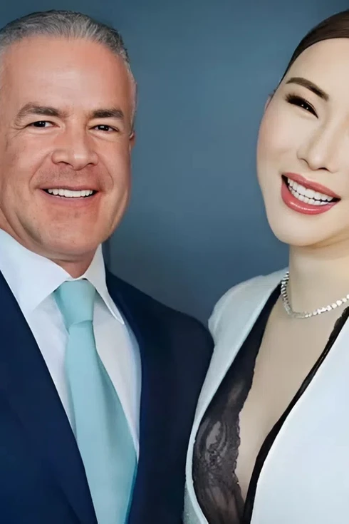 Ông chủ Hoa hậu Hoàn vũ bị các chủ nợ triệu tập