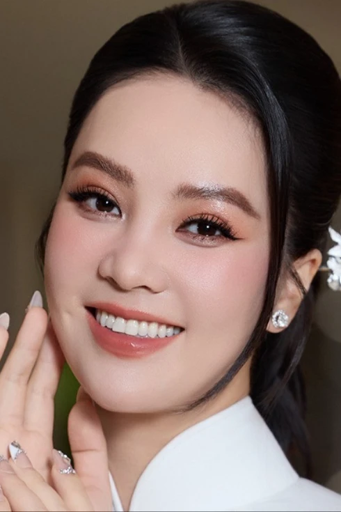 Á hậu Thụy Vân giảm hơn 10 kg