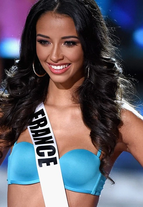 Hoa hậu Pháp phẫn nộ