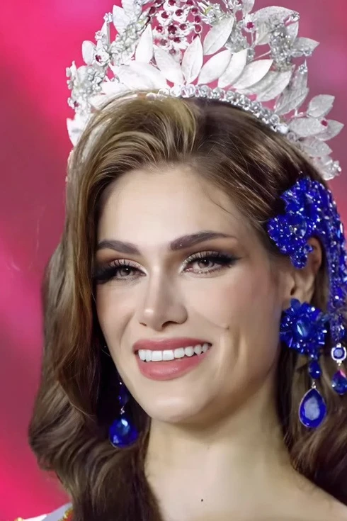 Người đẹp Venezuela đăng quang Miss Charm 2025 