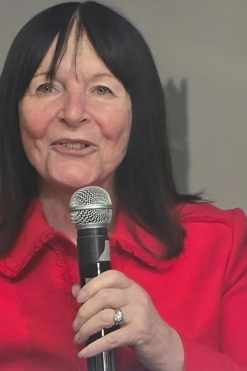 Chủ tịch Hoa hậu Thế giới lên tiếng