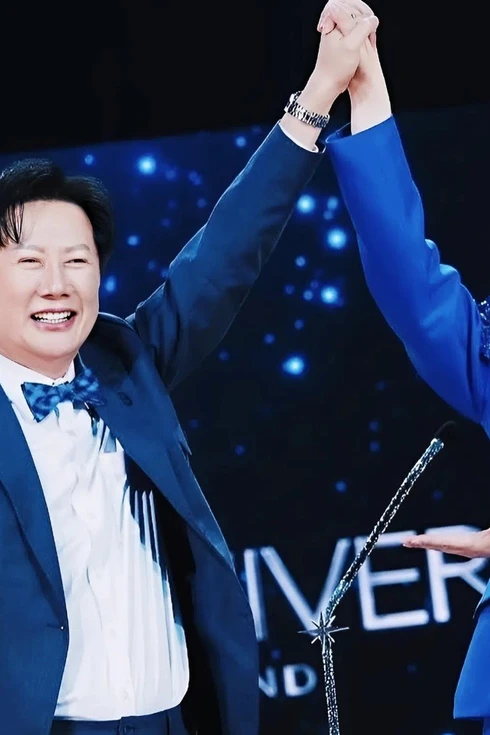 Ông Nawat hủy việc mua cổ phiếu Hoa hậu Hoàn vũ 