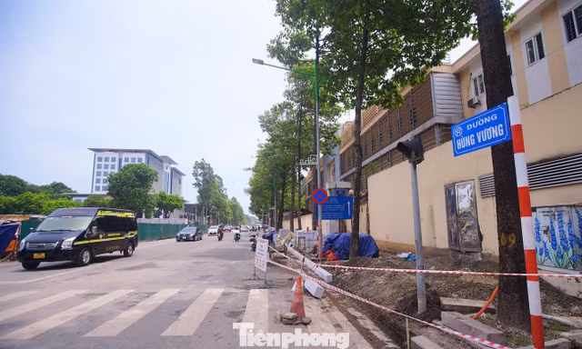 'Chạy nước rút' thi công mở rộng đường Hùng Vương phục vụ Quốc khánh 2/9