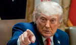 Ông Trump chỉ trích loạt nghệ sĩ
