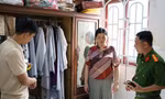 Cháu dâu giúp dọn nhà rồi trộm 10 cây vàng và 500 triệu của cô chồng