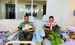 Chiến sĩ Công an Cần Thơ chia sẻ ‘giọt máu nóng’ vì cộng đồng
