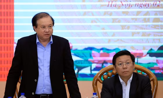 Kiên quyết chấn chỉnh nghệ sĩ