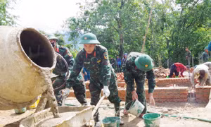 Sơn La bắt tay xóa nhà tạm do ảnh hưởng của mưa lũ, giúp dân có nhà đón Tết