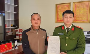 Công an Phú Thọ và Sơn La hỗ trợ dân nhận lại gần 1 tỉ đồng do chuyển khoản nhầm