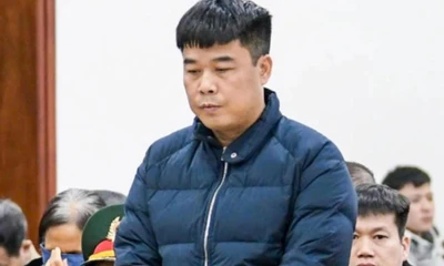 Các bị cáo tại phiên tòa.