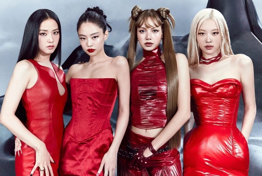 BLACKPINK Phá Vỡ Công Thức: MV 'GO' Không Phông Xanh, Không Slogan Cũ, Hướng Đến Vũ Trụ Mới