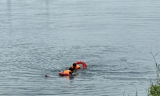 Nam sinh lớp 9 ở TPHCM bị đuối nước vì cứu bạn