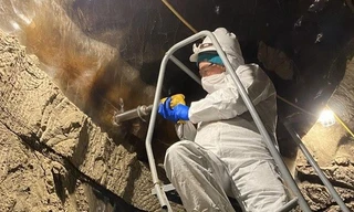 Sau 40.000 năm, sinh vật cổ đại trong hầm quân sự Alaska sống lại