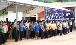 Xúc động lễ tưởng niệm một năm ngày mất của 67 nạn nhân Làng Nủ