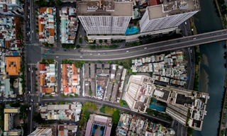 1 km vuông 'đất vàng' TPHCM có 4 chung cư chờ sập