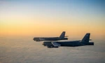 Hai máy bay ném bom B-52 của Mỹ xuất hiện gần Venezuela